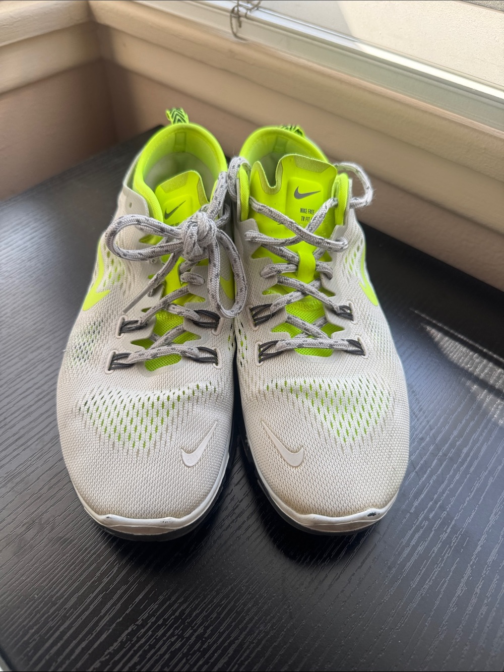 Women Nike Free TR FIT 4 Shoes - White & Neon Green